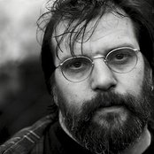 Steve Earle - List pictures