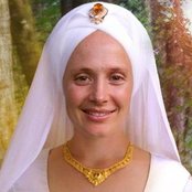 Snatam Kaur - List pictures