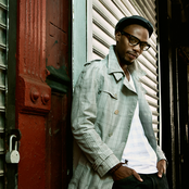 B.o.b. - List pictures