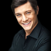 Rob Mills - List pictures