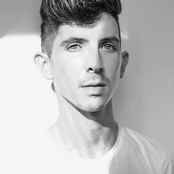 Ayer - List pictures