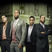 Aventura - List pictures