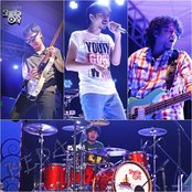 Sheila On 7 - List pictures