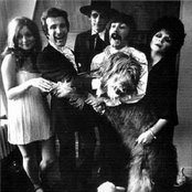 Family Dogg - List pictures