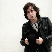 Carl Barat - List pictures