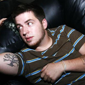 Lee Dewyze - List pictures