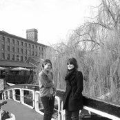 Uh Huh Her - List pictures