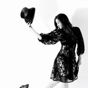 Vanessa Carlton - List pictures