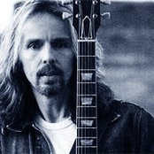 Tommy Shaw - List pictures