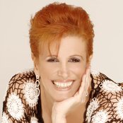 Valeria Lynch - List pictures