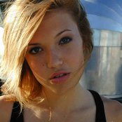 Mandy Moore - List pictures