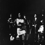 Sharon Jones And The Dap-kings - List pictures