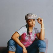 Divine Brown - List pictures