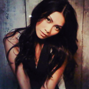 Anggun - List pictures