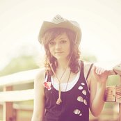 Cady Groves - List pictures