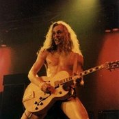 Ted Nugent - List pictures