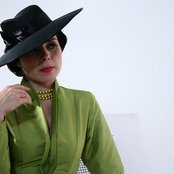 Ely Guerra - List pictures