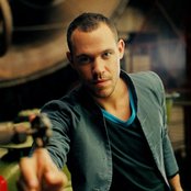 Will Young - List pictures