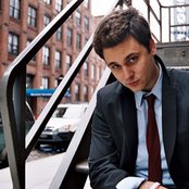 Outasight - List pictures