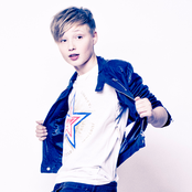 Isac Elliot - List pictures
