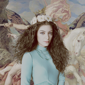 Lorde - List pictures