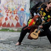 Tom Zé - List pictures