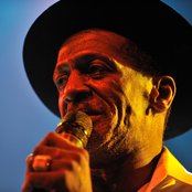 Gregory Isaacs - List pictures