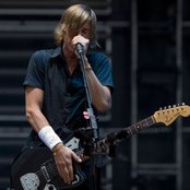 Paul Banks - List pictures