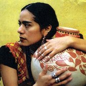 Lila Downs - List pictures