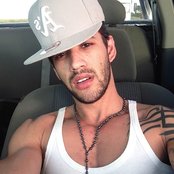 Gustavo Lima - List pictures