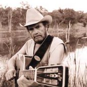Merle Haggard - List pictures