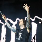 Down - List pictures