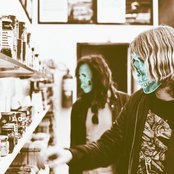 Dz Deathrays - List pictures