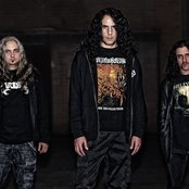 Avulsed - List pictures