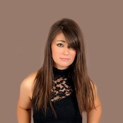 Alayna - List pictures