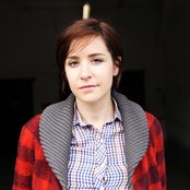 Laura Stevenson - List pictures
