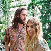 Wild Belle - List pictures