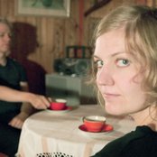 Sally Shapiro - List pictures