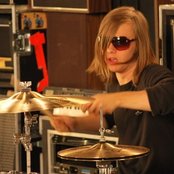 Danger Radio - List pictures