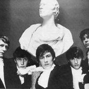 The Poets - List pictures