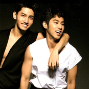 Tohoshinki - List pictures