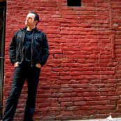 Tommy Castro - List pictures