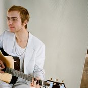 Trevor Hall - List pictures