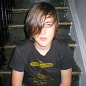 Lower Dens - List pictures