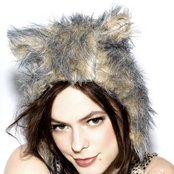 Lenka - List pictures