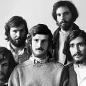 Blops - List pictures