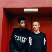 Massive Attack - List pictures