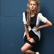 Alice Gold - List pictures