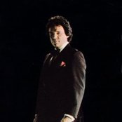 Jose Jose - List pictures