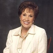 Jan Howard - List pictures